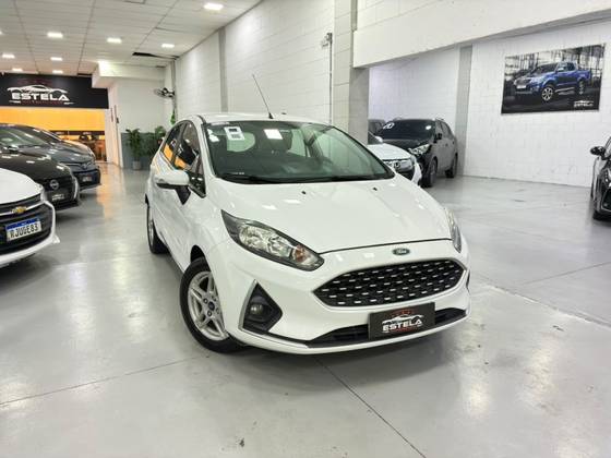 FORD FIESTA 1.6 TI-VCT FLEX SEL POWERSHIFT FORD FIESTA 1.6 TI-VCT FLEX SEL POWERSHIFT
